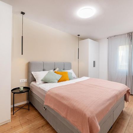 Cro.Lo Modern Retreat Διαμέρισμα Σπλιτ Εξωτερικό φωτογραφία